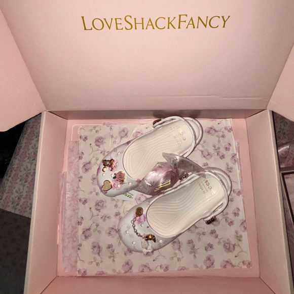 LoveShackFancy x crocs ballet flats / sandles / shoes women’s size 6 - Picture 2 of 7